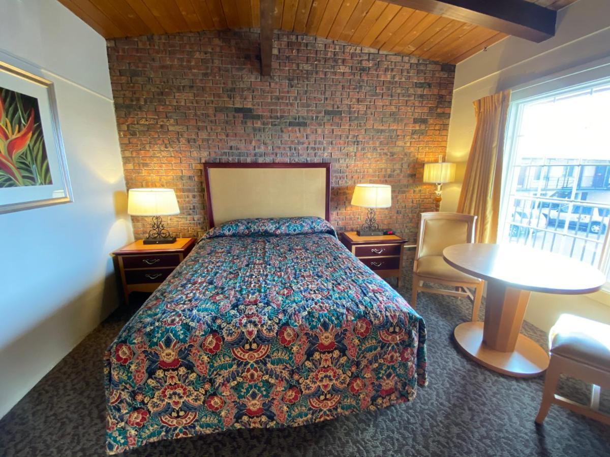 Dunes Inn Alamosa Bagian luar foto